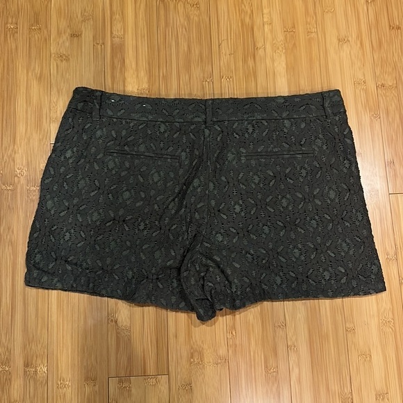 Ann Taylor Loft shorts size 14 original - Picture 4 of 9